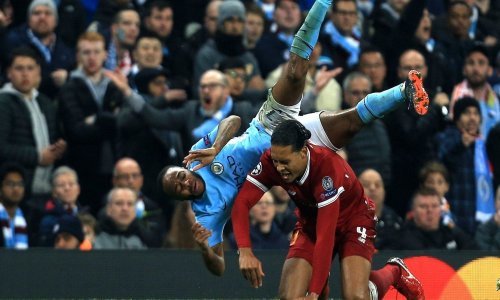 Sterling i Van Dijk izabrani za najbolje u Engleskoj, no čija je pobjeda mjerodavnija?