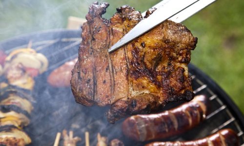 Ove naizgled sitne greške upropastit će vaš trud oko pripreme roštilja