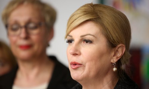 Grabar Kitarović: Poražavajuće je što srbijanska država dopušta skup Vojislava Šešelja u Hrtkovcima