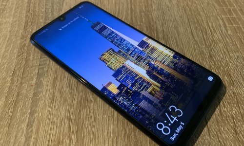 Isprobali smo svježe predstavljeni Huaweijev smartfon za štedljive, evo dojmova o P30 Liteu