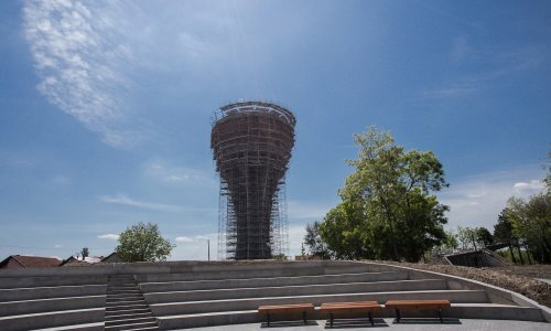 [FOTO] Vukovarski vodotoranj samo što nije gotov, pogledajte kako izgledaju posljednji radovi na simbolu otpora