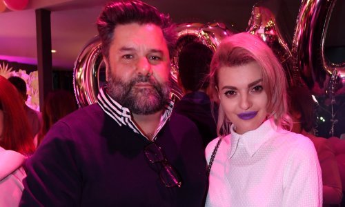 Nakon tri godine Ella Dvornik otkrila: 'Charles me je zaprosio upravo u ovoj sobi'