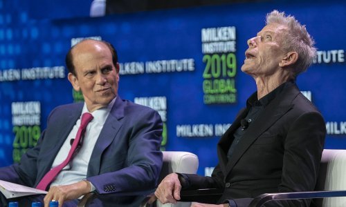 Multimilijunaši u panici: sustavu koji ih je učinio suludo bogatima za vratom puše klasna borba i socijalizam