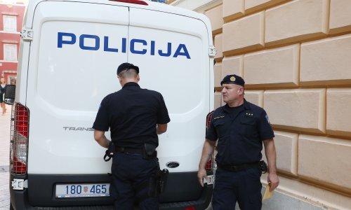 Horor na Hvaru: Muškarac optužen za silovanje nožem ranio ženu koja ga je prijavila te se nakon toga objesio