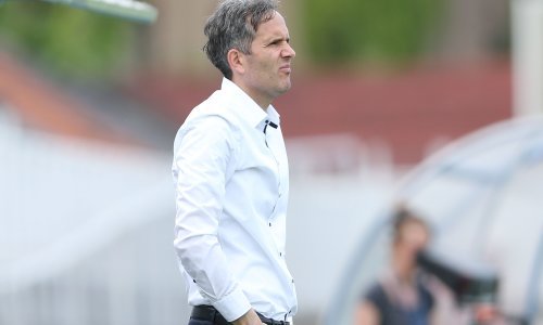 Utučeni trener 'lokosa' odlučio se na moralan čin, a u klubu ga odbili: Sram me kako smo izgledali