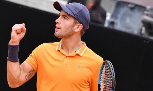 Gotovo tri sata Borna Ćorić 'lomio' je Portugalca; najbolji hrvatski tenisač nastavlja obranu titule u Halleu