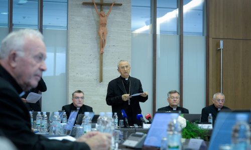 Nadbiskup Puljić: Glasajte za bogobojazne, sposobne i pouzdane