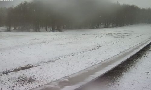 Dražesne pahulje svibanjske: Snijeg pada na Učki, Platku...