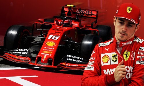 On je najmlađi Ferrarijev pilot i budući svjetski prvak Formule 1; ovo je njegova životna priča protkana tragedijama