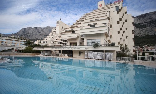 Dionice Hotela Makarska skočile za 2,40 posto