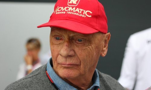 Niki Lauda još 1976. primio je posljednju pomast, a 1991. godine srušio se njegov avion s 223 putnika