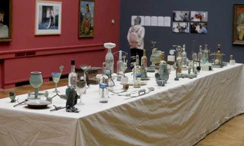 Otvorena izložba 'Neka jedu kolače?': Nevrijeme nije spriječilo 'Gozbu', kao ni gotovo dva metra visok stol