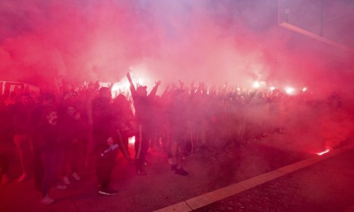 Pogledajte kako je Torcida dočekala pionire Hajduka nakon izgubljenog finala Kupa