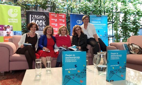 Koja je razlika između čitača i čitatelja i zašto su knjižničari i učitelji danas neurokirurzi bez noža