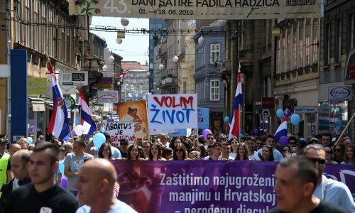 Policija: Hod za život okupio je 7 tisuća ljudi, Markić: Bilo nas je 20 tisuća