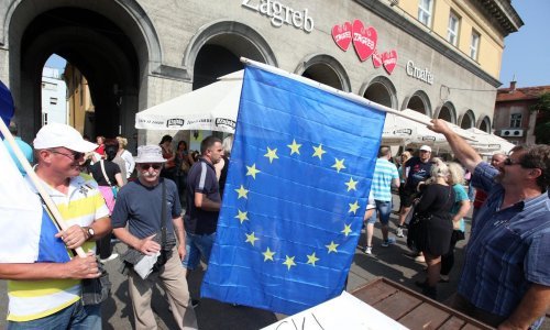 Analitičari složni: Dobre vijesti su veća izlaznost i slabiji rezultat ekstremnih stranaka