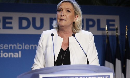 Mogućnost pobjede Marine Le Pen više nije u sferi znanstvene fantastike, sve je bliže Macronu