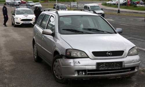 Potjera u Zagrebu: Natočio je gorivo, probio rampu kod Lučkog i bježao