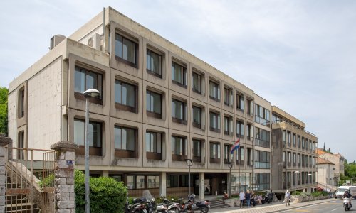 Zaštitaru koji je premlatio mladića ispred dubrovačkog Revelina određen istražni zatvor