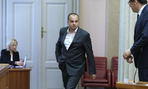 Žrtve afere krađe identiteta: 'Bolje zaštititi osobne podatke dužnosnika'