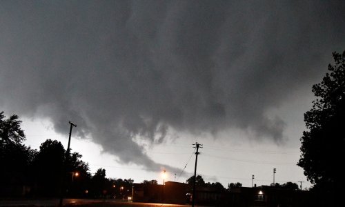 Čak 20 tornada sinoć protutnjalo Kanzasom, ostale oštećene kuće, počupano drveće