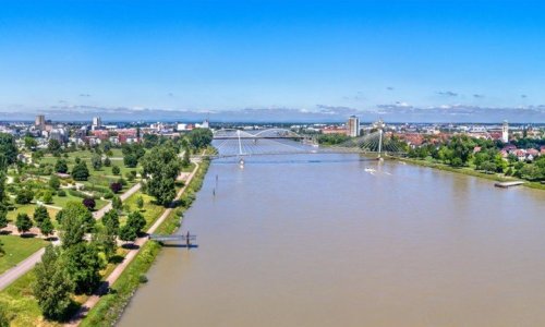 Troje mrtvih i nestala djevojčica u nesreći na Rajni