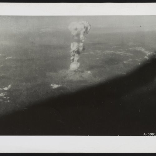 Atomska bomba iznad Hiroshime