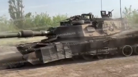 Američki tenk Abrams pao u ruke Rusa, pogledajte kako su ga odvukli