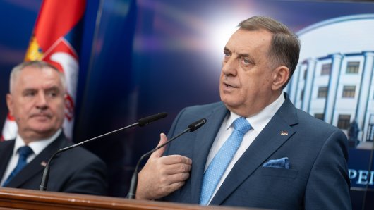 Privođenje je operacija visokog rizika: 'Polako se steže obruč oko Dodika'