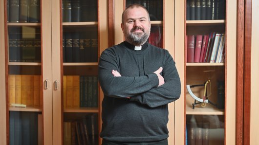 Pater Šujević o Uskrsu kao pobjedi ljubavi, obnovi Crkve i najvećem prokletstvu kapitalizma