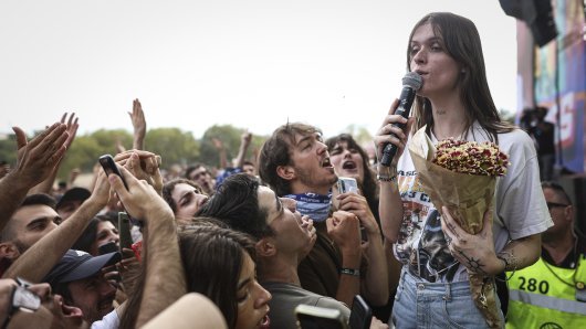 Od opsesivnih fanova pobjegla je u buku: Upoznajte Ethel Cain, trans kraljicu top lista