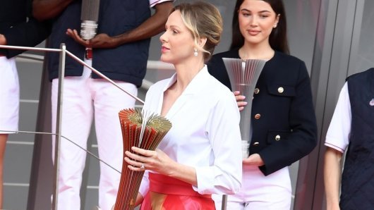 PREKRASNA SUKNJA
