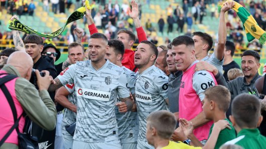 kustić prelomio