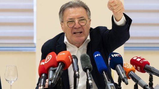 pratimo uživo