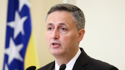 Bećirović u Londonu: Nije slučajnost da je Putin primio Dodika 26 puta