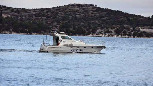 Osoba teže ozlijeđena u sudaru glisera i brodice kod Lumbarde