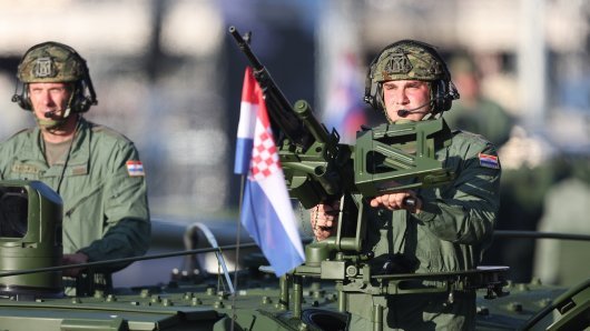 Mediji u Srbiji nakon mimohoda: Ustaški pir u Zagrebu. Službeni Beograd šuti, evo što je rekao Pupovac