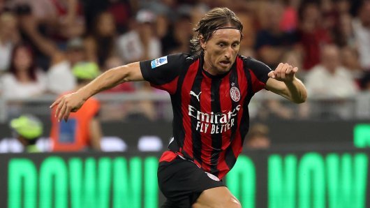 MILAN IZGUBIO, ALI...