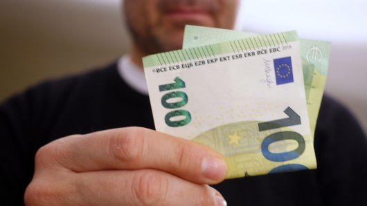 Policija traga za lažnim brokerom, prevario 76-godišnjaka za više od 12.000 eura