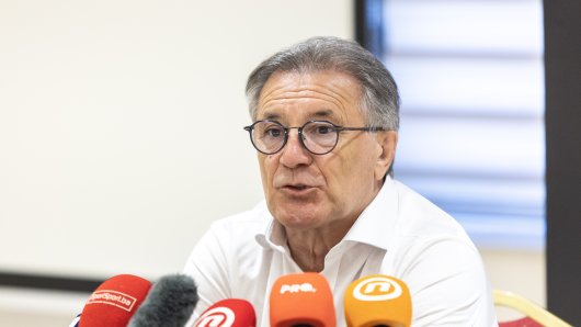 RIJEČI HVALE