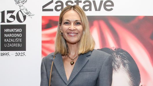 Za razliku od većine uzvanika, koji su jedva našli garderobu u HNK-u, Tamara Vrdoljak zna kamo ide