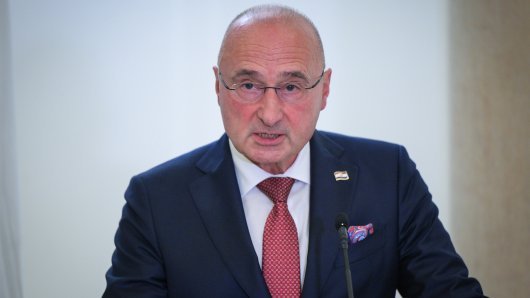 Gordan Grlić Radman