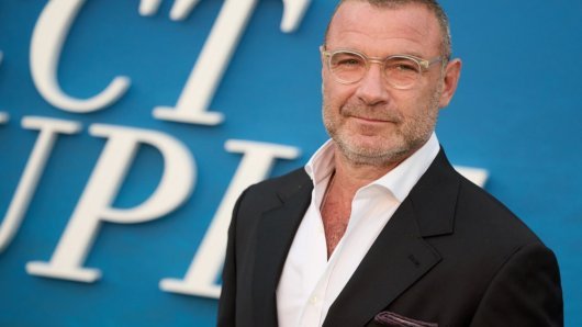 LIEV SCHREIBER