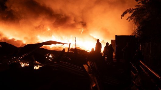 SNAŽAN ZRAČNI UDAR