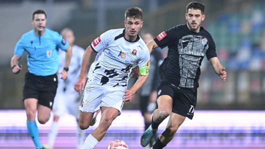 Jurica Pršir (u bijelom dresu)