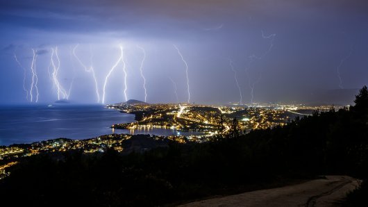 OGLAŠEN NIZ METEOALARMA
