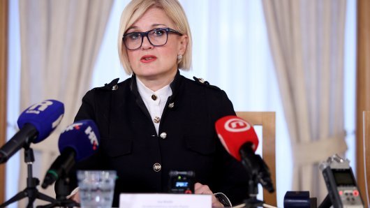 Zaposleniku koji je ukrao čokoladu iz ureda riječke gradonačelnice izrečena opomena