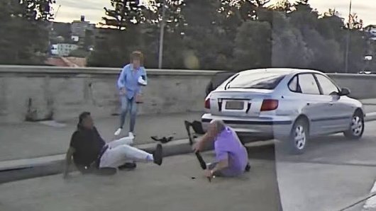 Par se sukobio s napadačem na plaži Bondi