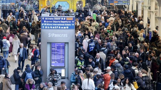 Gužva na londonskom St. Pancrasu