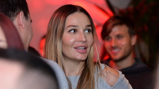 DOK SVI OBJAVLJUJU SNIJEG...